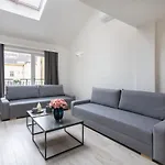 Kinsky Garden And By Dwellfort