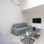 Kinsky Garden And By Dwellfort 4* פראג