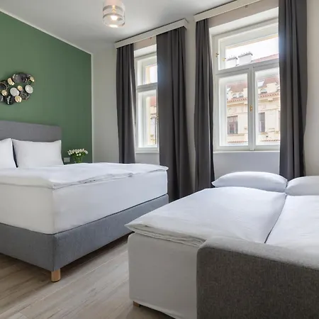 Apartmanhotel Kinsky Garden And By Dwellfort 4*