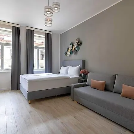 Apartmanhotel Kinsky Garden And By Dwellfort 4*