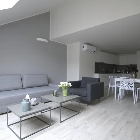 Kinsky Garden And By Dwellfort