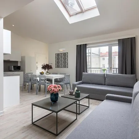 Appart hôtel Kinsky Garden And By Dwellfort 4*