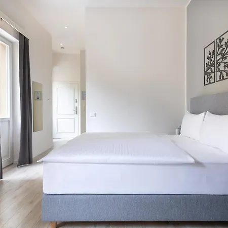 Kinsky Garden And By Dwellfort Appart hôtel Prague